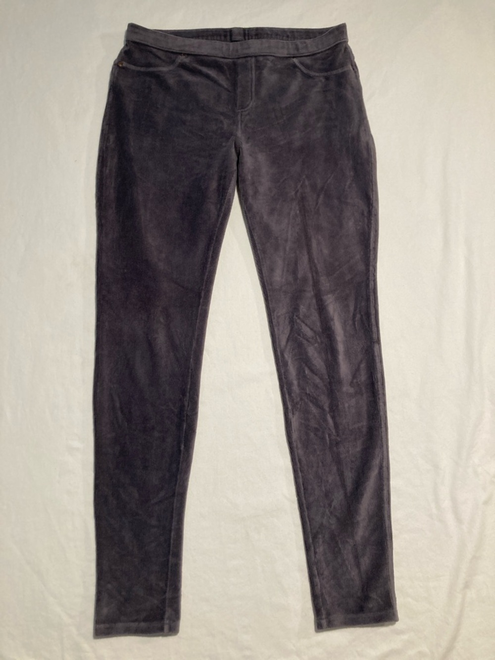 HUE Velvet Corduroy Style Leggings in Charcoal (Item No. R28)